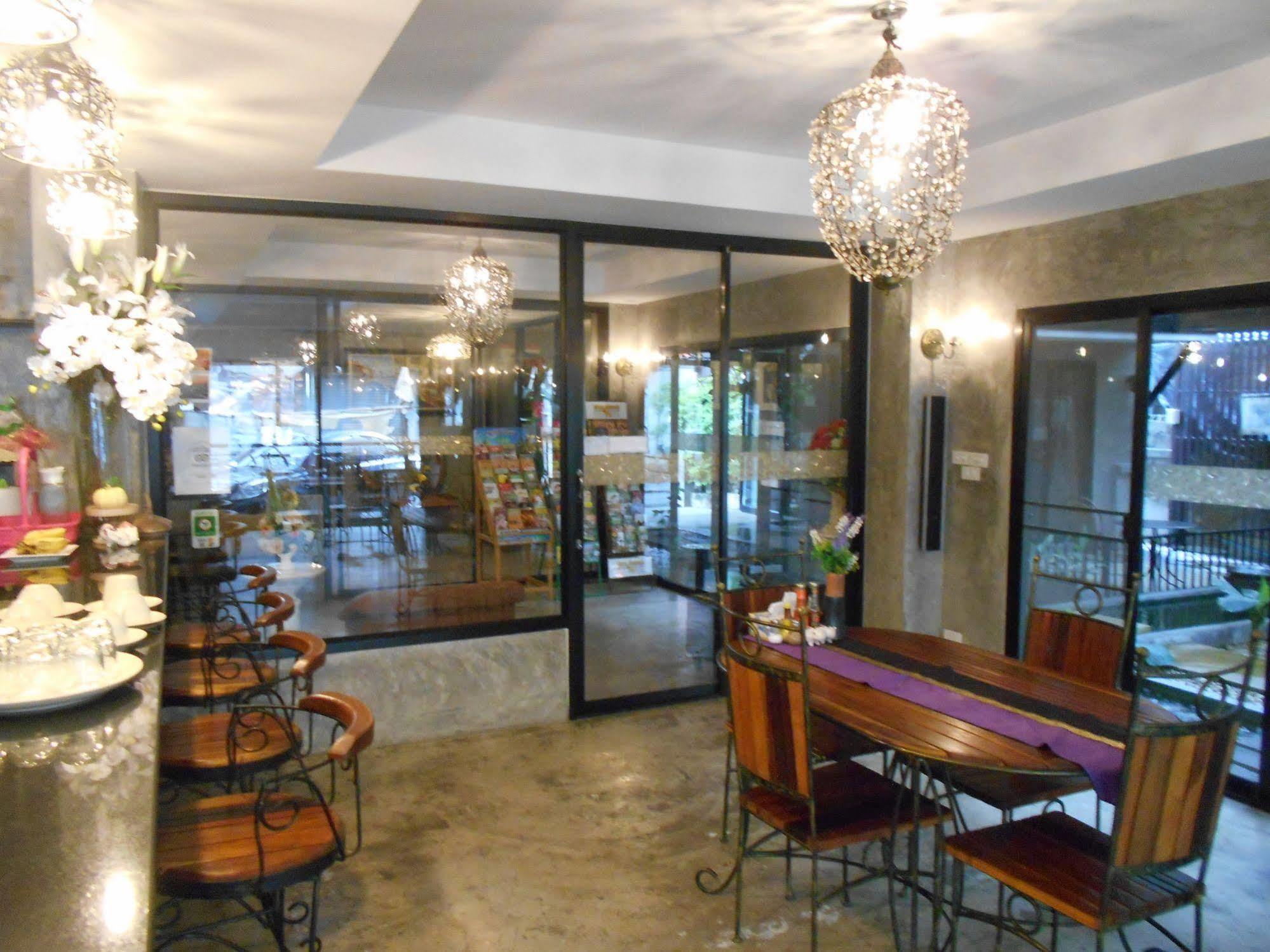 G2 Boutique Hotel Chiang Mai Exterior foto
